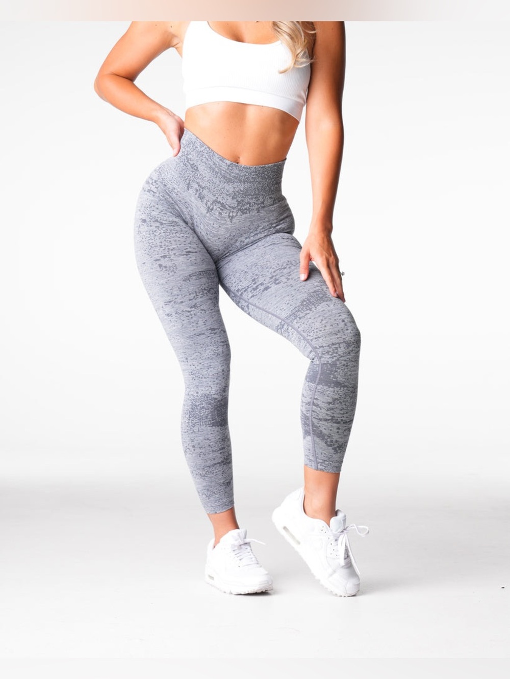 NVGTN Grey Digital Seamless Legging